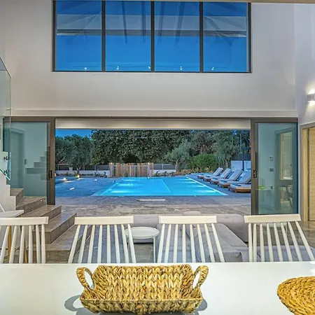Ldv Zante Divine Zakynthos